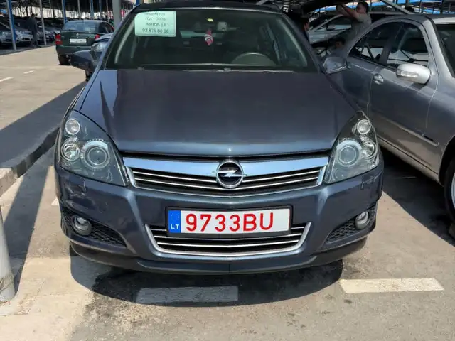 Opel Astra H