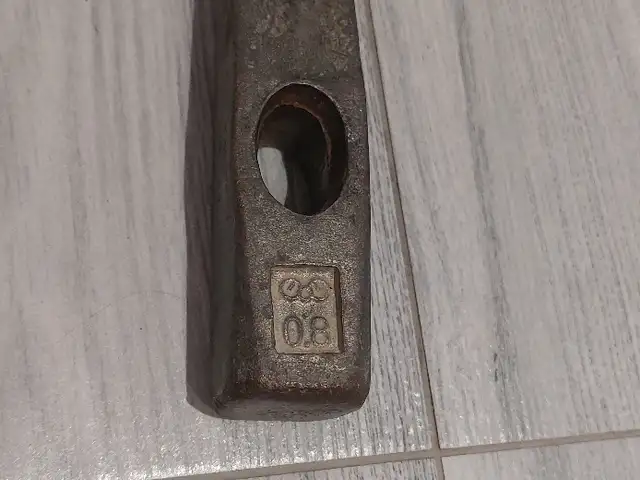 Молоток, Душанбе