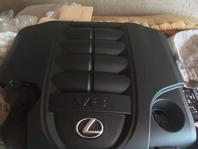 Крышка мотора Lexus 570, Душанбе