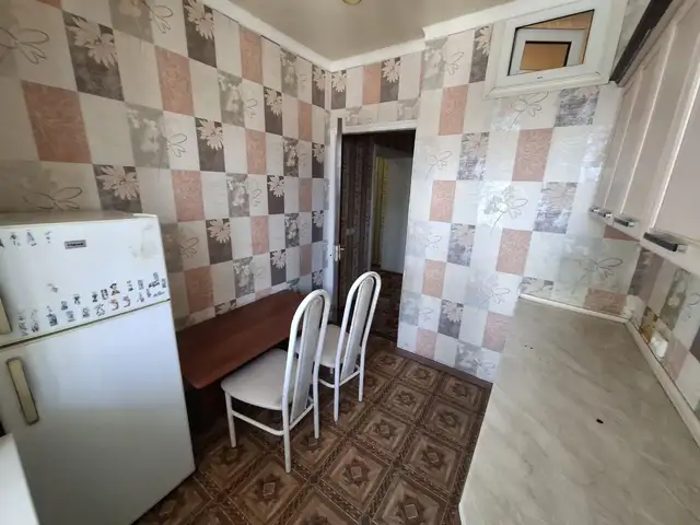 2-комн. квартира, 3 этаж, 58м², 18мкр, Хуҷанд