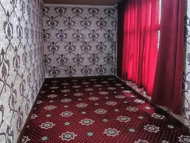 1-комн. квартира, 2 этаж, 40 м², Нихи, Пеши донишгох, Бохтар (Курғон-Теппа)