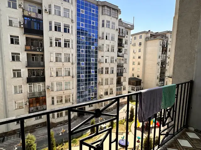 3-комн. квартира, 5 этаж, 70м², лучоб масчит катар , Душанбе