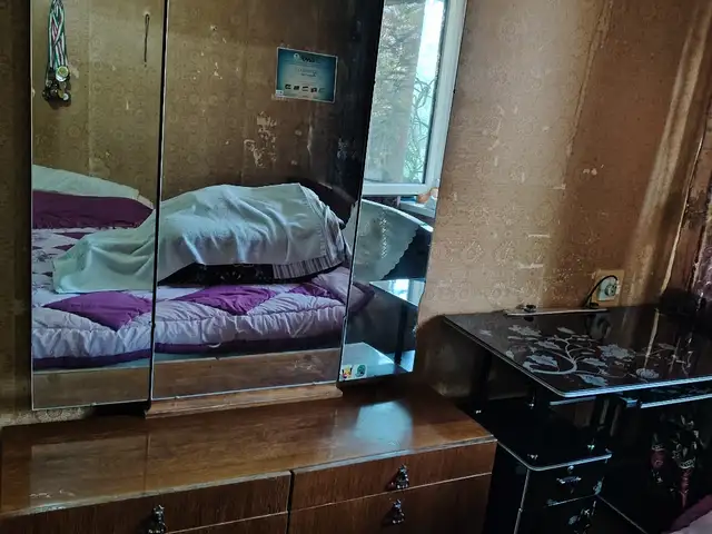Трюмо, Худжанд