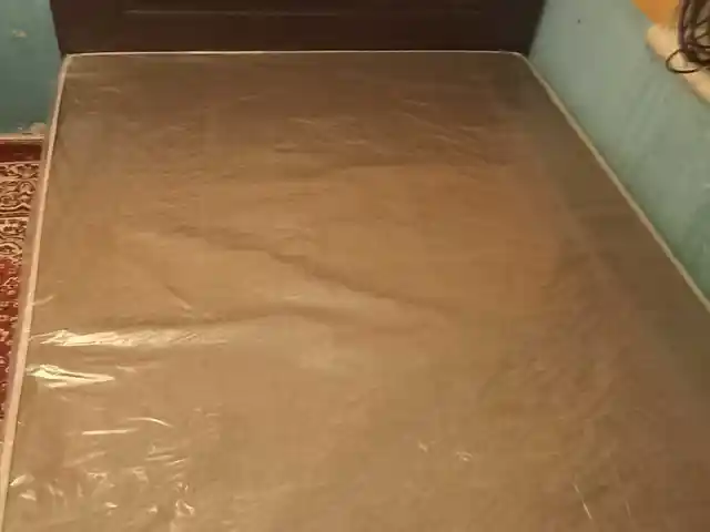 Двуспальная кровать, Душанбе
