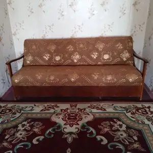 Диван, Душанбе
