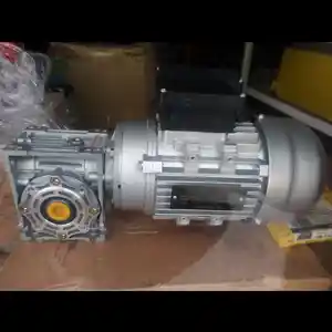 Моторедуктор 0.25квт 1400об.220волт.тип 1/40, Душанбе