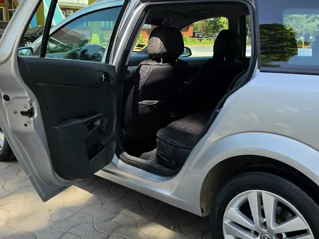 Opel Astra H, 2009, Турсунзода - 11