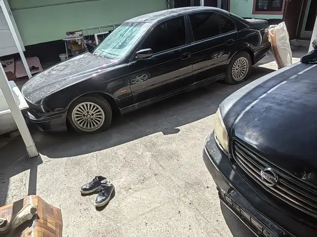 BMW 5 series, 1998 на запчасти, Душанбе