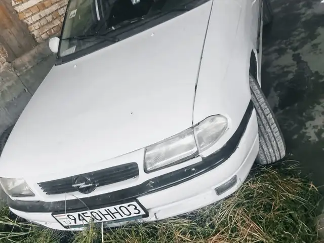 Opel Astra F