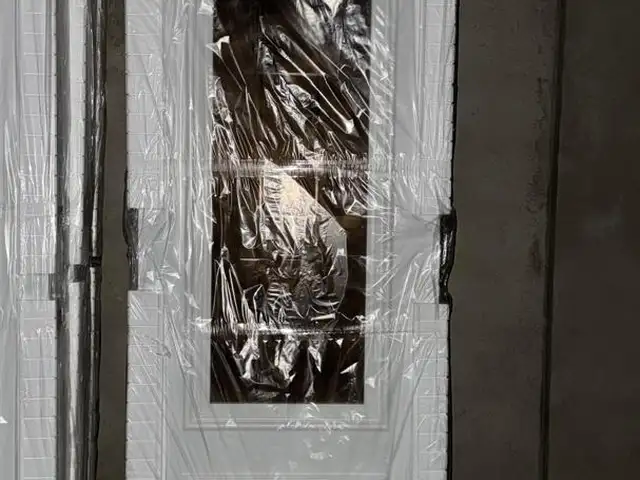 Двери, Худжанд