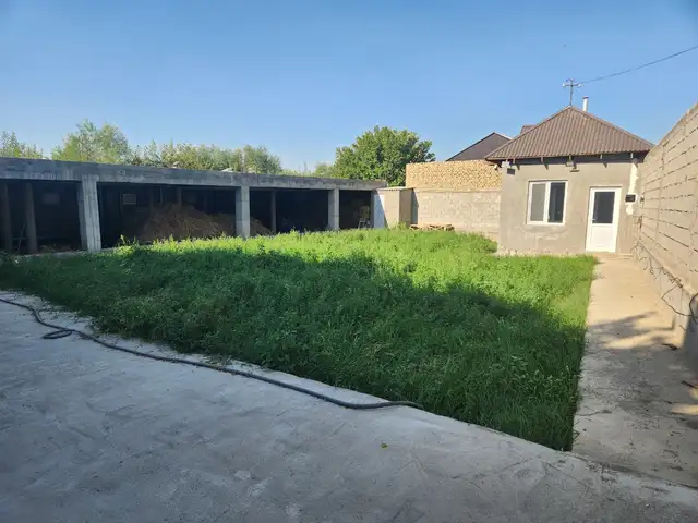1-этажный, 2 комнатный дом, Исфисор, Бободжон Гафуров