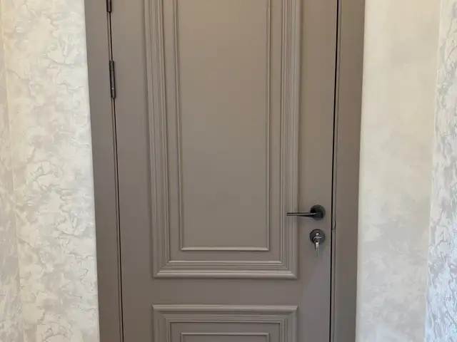 Двери, Худжанд