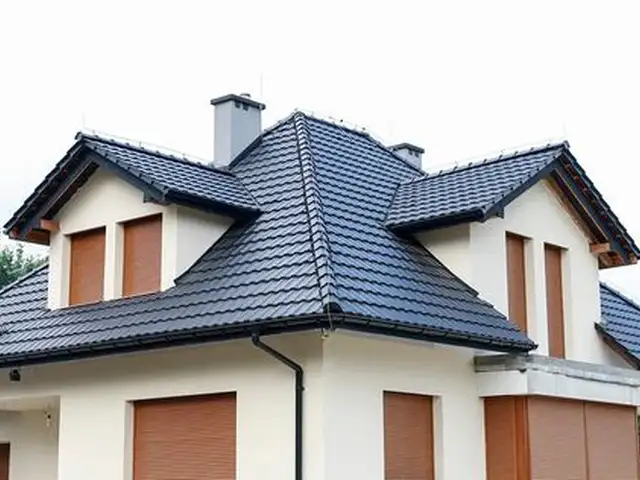 Устои Крыша, Душанбе
