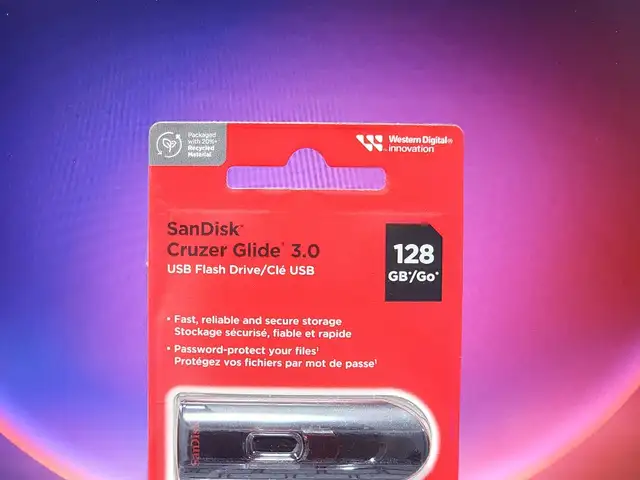 Флешка Sandisk 128gb, Худжанд