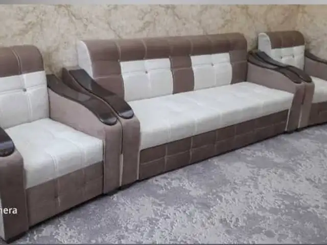 Диван, Худжанд