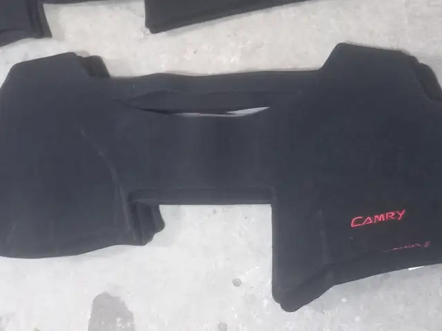 Коврик на панель от Toyota, Душанбе