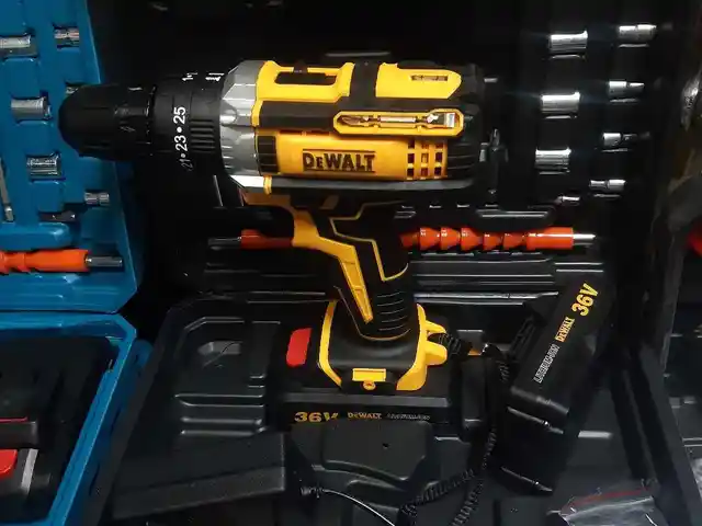 Шуруповёрт Dewalt, Хуҷанд