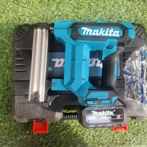Пистолет монтажный аккумуляторный Makita, Худжанд