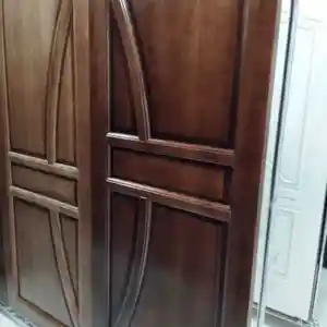Деревянная дверь, Душанбе