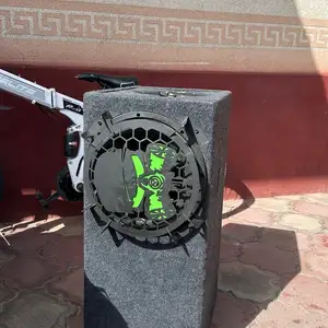 Колонка с усилителями, Турсунзаде