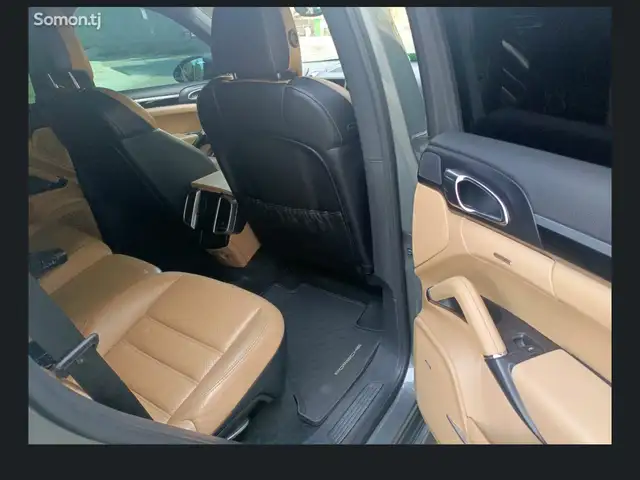 Porsche Cayenne, 2017, Худжанд - 9