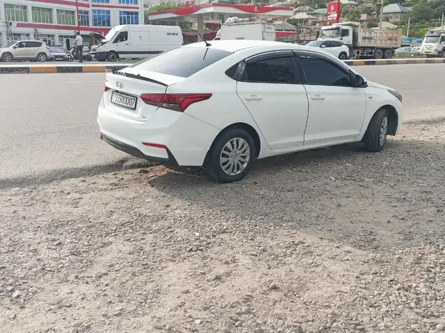 Hyundai Accent