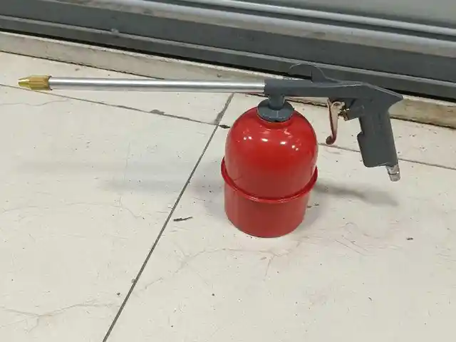 Моторшуяк, Душанбе