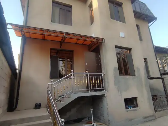 2-этажный, 7 комнатный дом, 210 м², Сино , Испечак 1, Душанбе