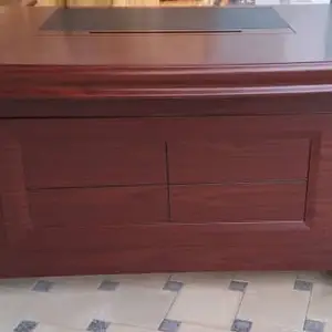 Офисный стол, Худжанд