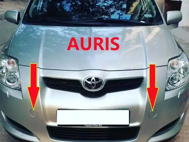 Буксировочная заглушка Toyota Auris 2008, Душанбе