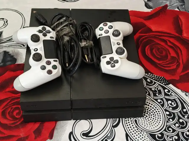 Игровая приставка Sony PlayStation 2, Душанбе