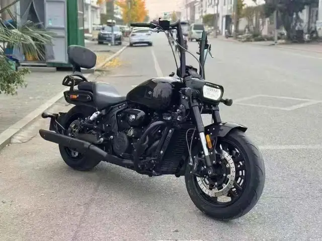 Мотоцикл Benelli JSX900i, Душанбе