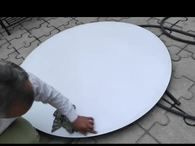 Стол 1,5м х1,5м х 75см, Душанбе