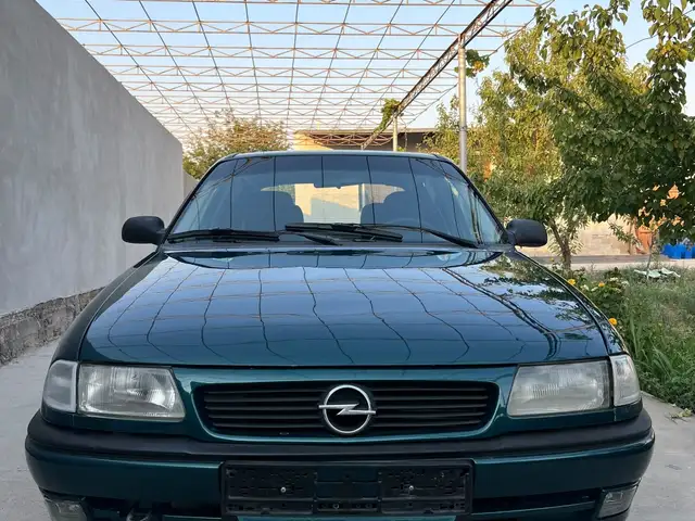 Opel Astra F
