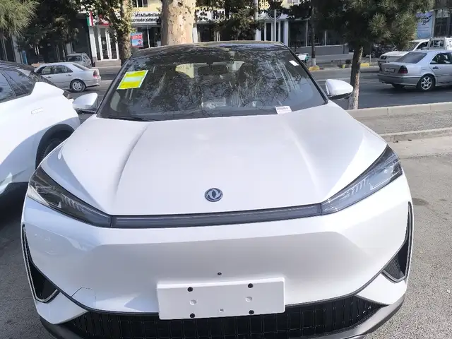 Dongfeng L7