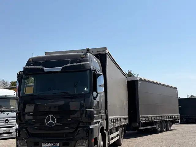 Седельный тягач Actros Euro 5, 2010, Худжанд