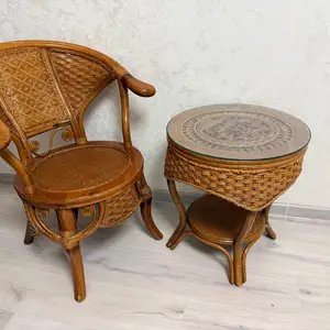 Стол и стулья, Душанбе