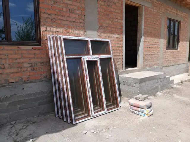 Тирезаи пластикии турки 1.90 / 1.60, Душанбе