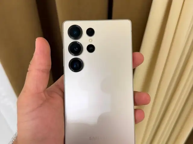 Samsung Galaxy S25 ultra, Душанбе
