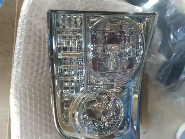 Задний стоп фары от багажника на Lexus RX330/350, Душанбе