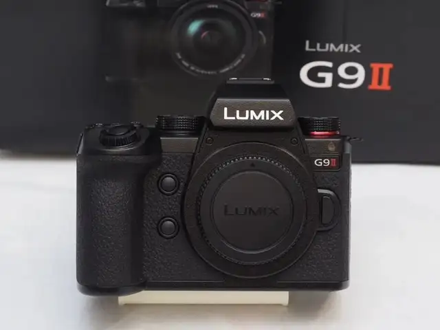 Фотоаппарат Panasonic Lumix G9 mark 2 body на заказ, Душанбе