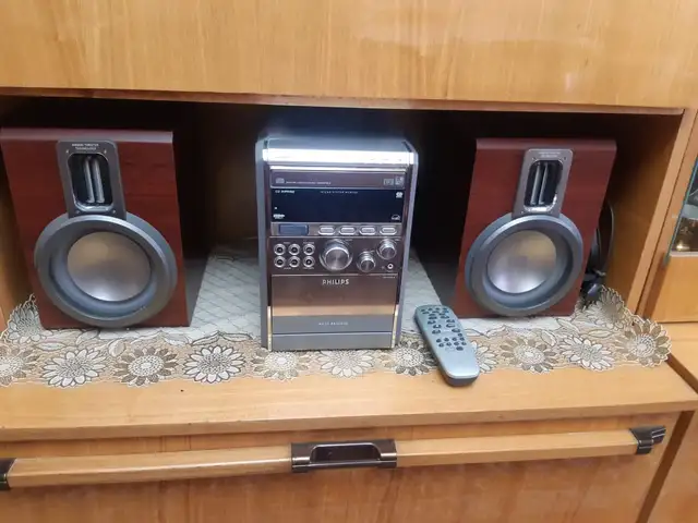 Музыкальный центр Philips mcm 760, Душанбе