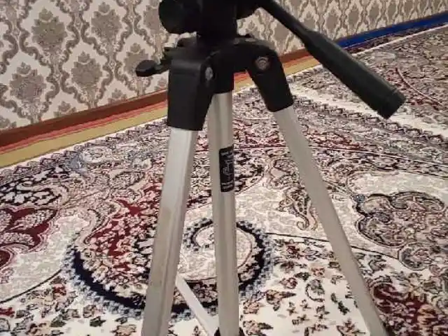 Штатив для камеры, Душанбе