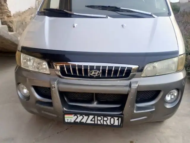 Микроавтобус Hyundai Starex, 2002, Турсунзода