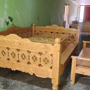 Тапчан, Душанбе