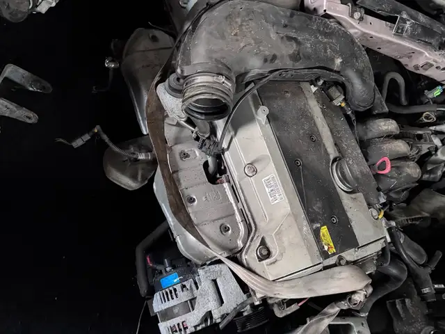 Мотор на Mercedes-Benz, Худжанд