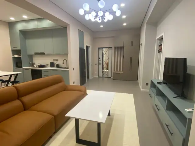 2-комн. квартира, Цокольный этаж, 74м², 18 мкр , Хуҷанд