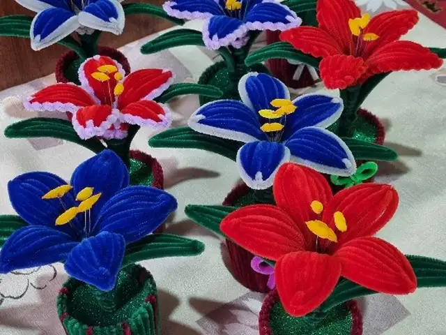 Цветы искусственный, Конибодом