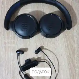 Беспроводные наушники JBL, Бохтар (Курган-Тюбе)