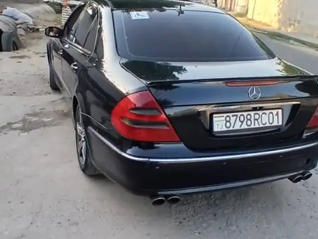 Mercedes-Benz E class